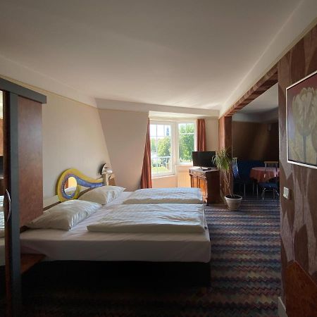 Zum Gruenen Turm Hotel Hohen Neuendorf Kültér fotó