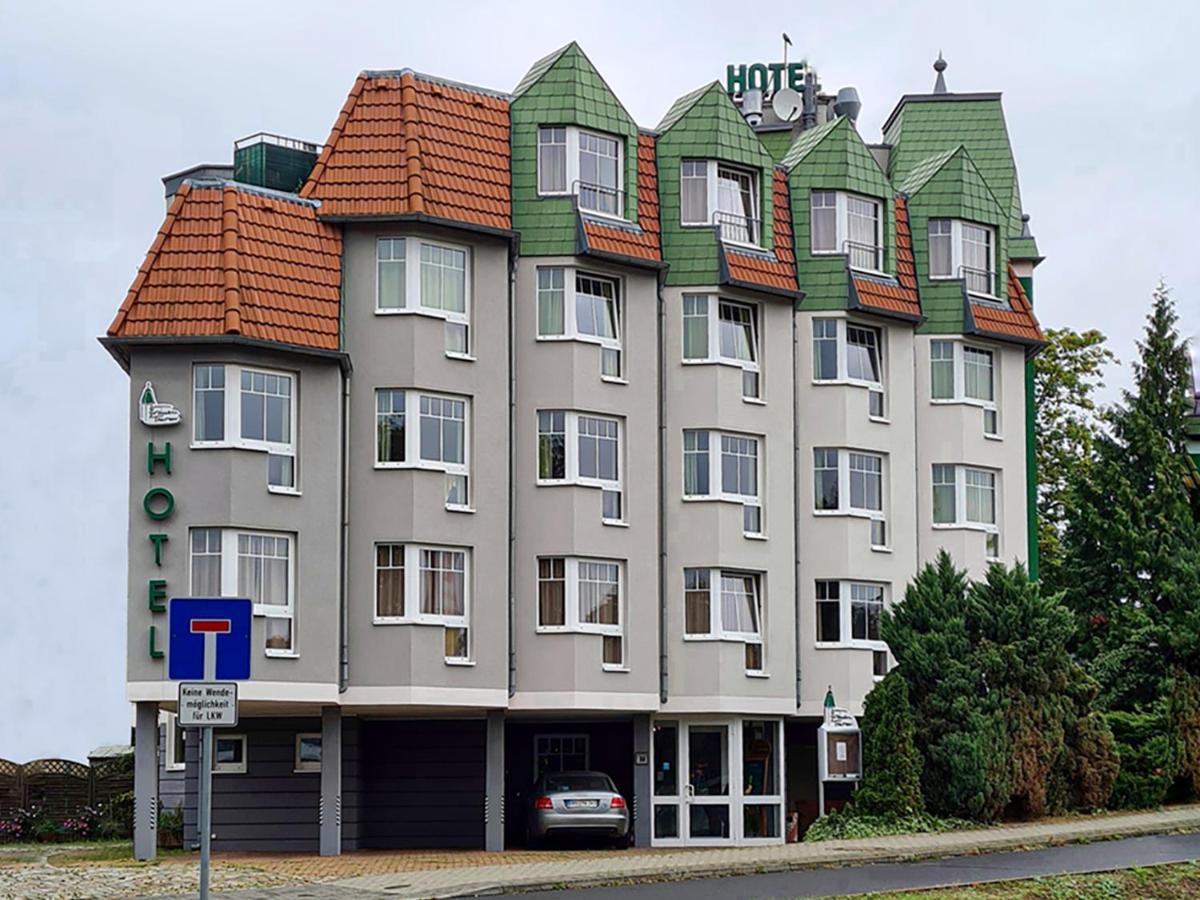 Zum Gruenen Turm Hotel Hohen Neuendorf Kültér fotó