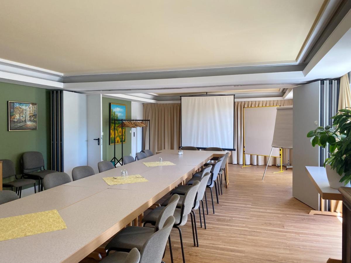 Zum Gruenen Turm Hotel Hohen Neuendorf Kültér fotó